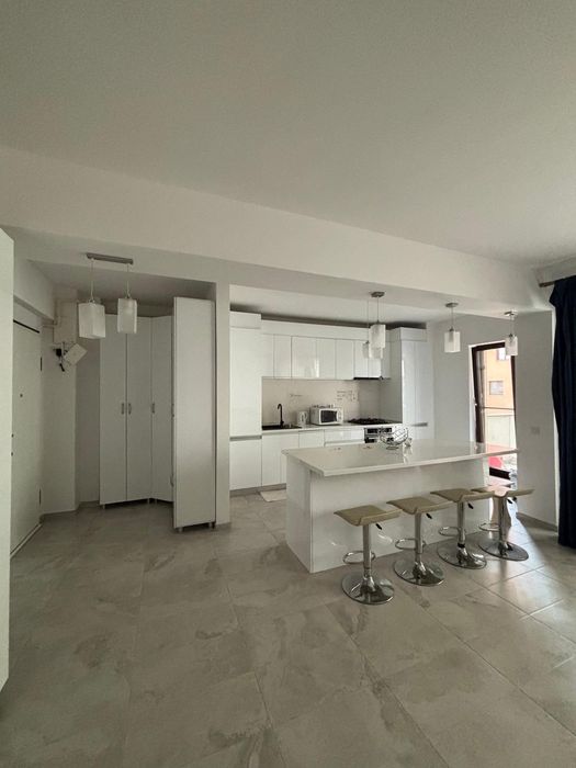 Închiriez apartament 2 camere bujuorului