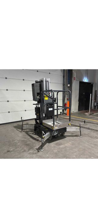 JLG-lift  pentru pasageri-TIP 25 AM