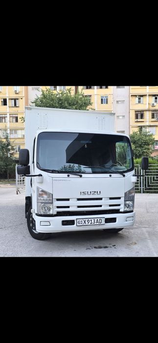Isuzu reward sng