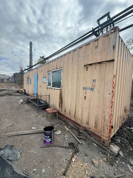 контейнеры 40т утепленные , с дверьми и окнами