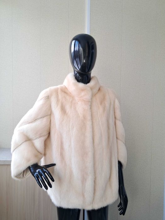 Haină blană nurcă , Naturala, culoare bej