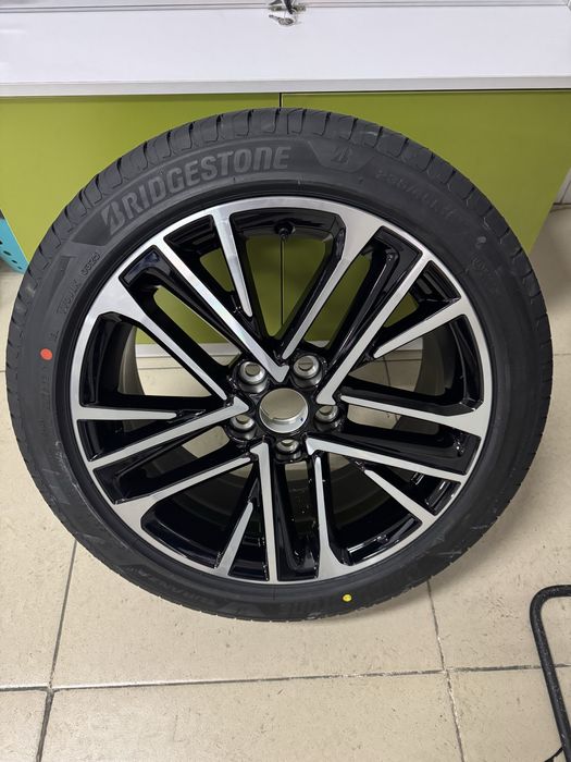 Toyota Camry80 запаска