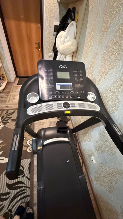 Продам беговую дорожку