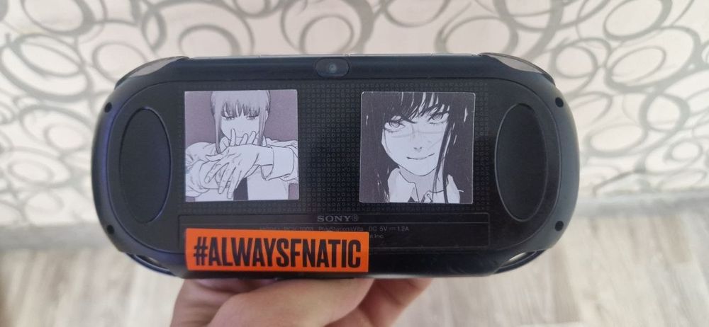 PSVita Slim в хорошем состоянии