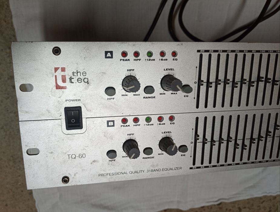 Egalizator 2* 31 benzi  cu  cross-over