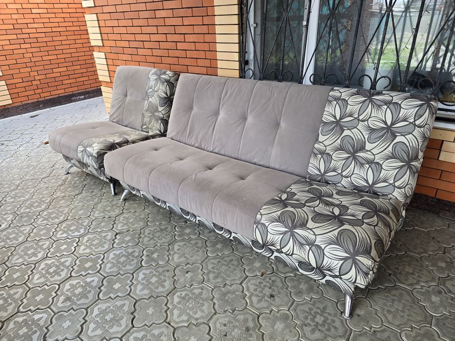 Продам диван с креслом