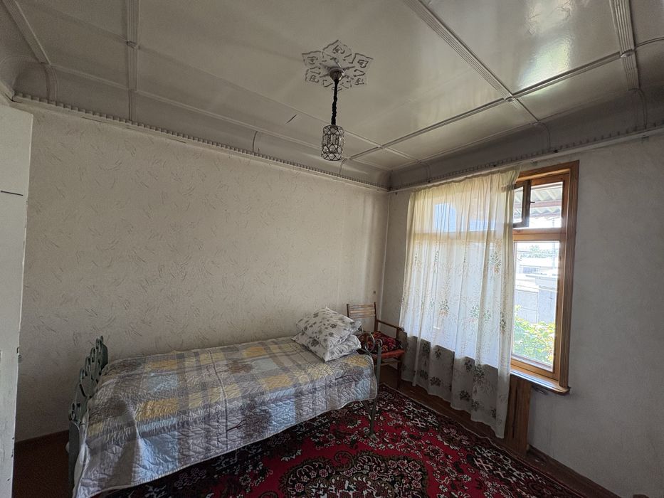 Аренда уй, ховли, 9 хона , 6 соток= 1 200 $ (келишилади)