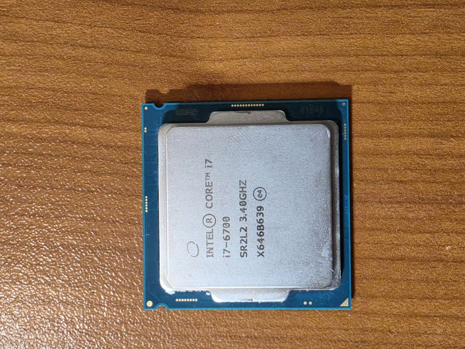 Процесор intel  i7 6700 сокет 1151.