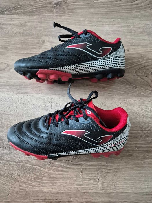 Adidasi de fotbal Joma pentru copii marimea 32