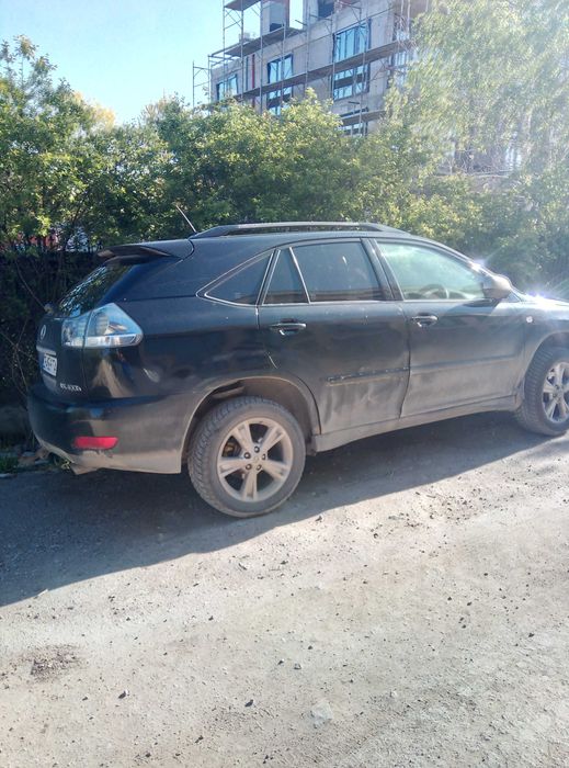 Продавам Лексус 400h