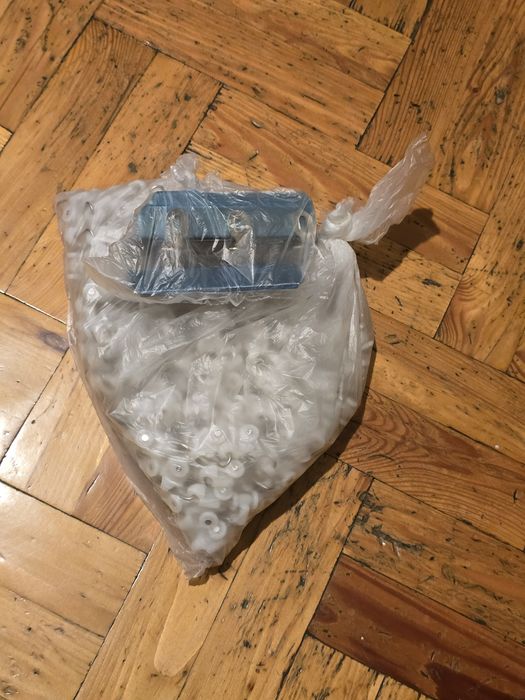 Потолочные карнизы