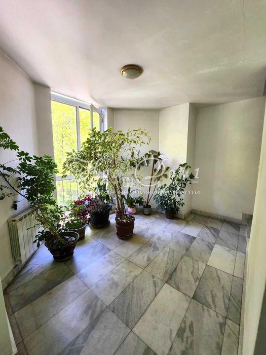 Продава се Тристаен апартамент в София, Хладилника - 115 кв.м за 3783 €/кв.м - Снимка #16