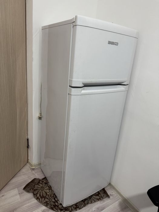 Продам холодильник BEKO