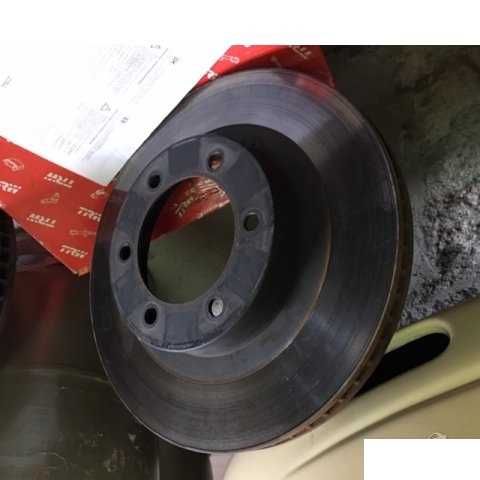 Задни спирачни дискове за Toyota land cruiser - 2010