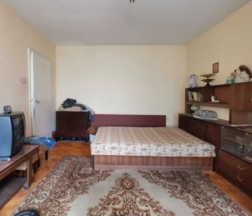 Продава се Тристаен апартамент в Русе, Родина 2 - 84 кв.м за 1014 €/кв.м - Снимка #4