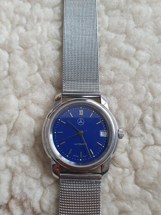 Продавам оригинални часовници работят перфектно