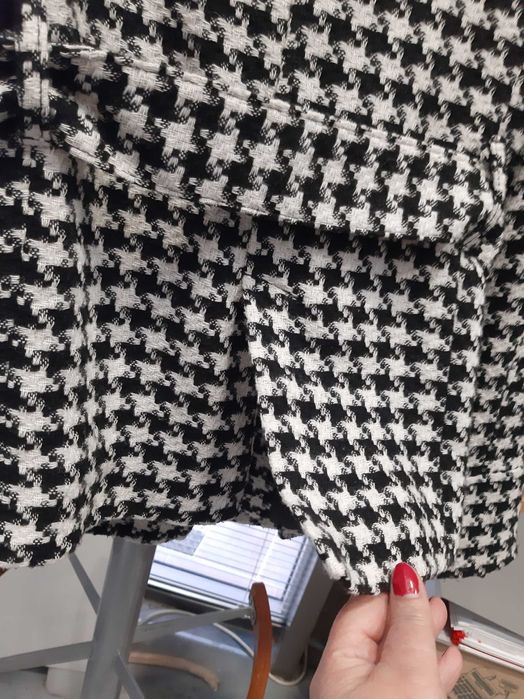 Елегантно Манто/Сако в "Пепит черно и бяло"! Пролет/Есен !