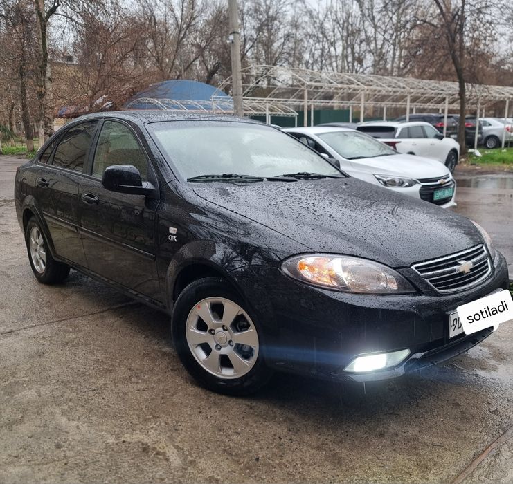 Gentra, Jentra, Lacetti сотилади