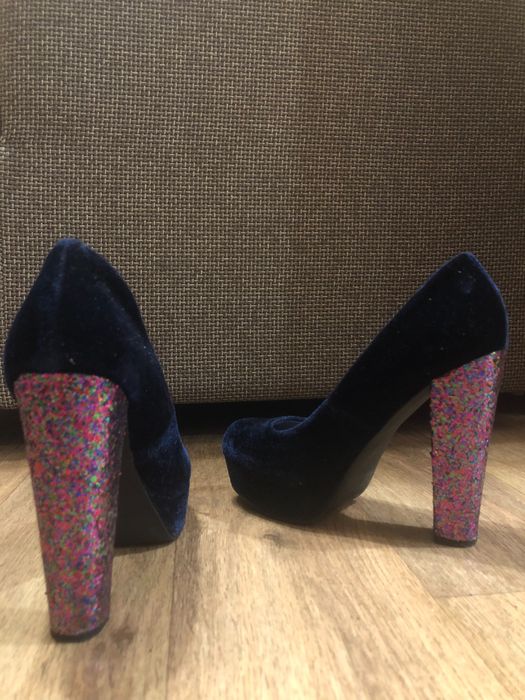 Туфли бархатные женские