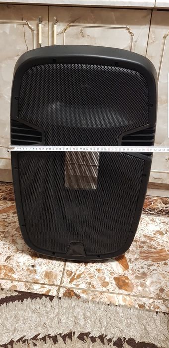 Pret pe bucata. Cutii/incinte mari pe 15" de fabrica, ca J.B.L Eon 515