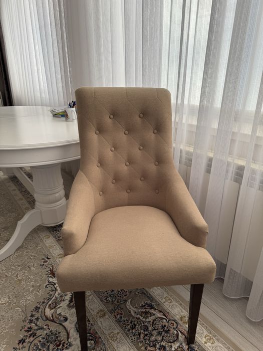 Стуль в очень хорошем состоянии