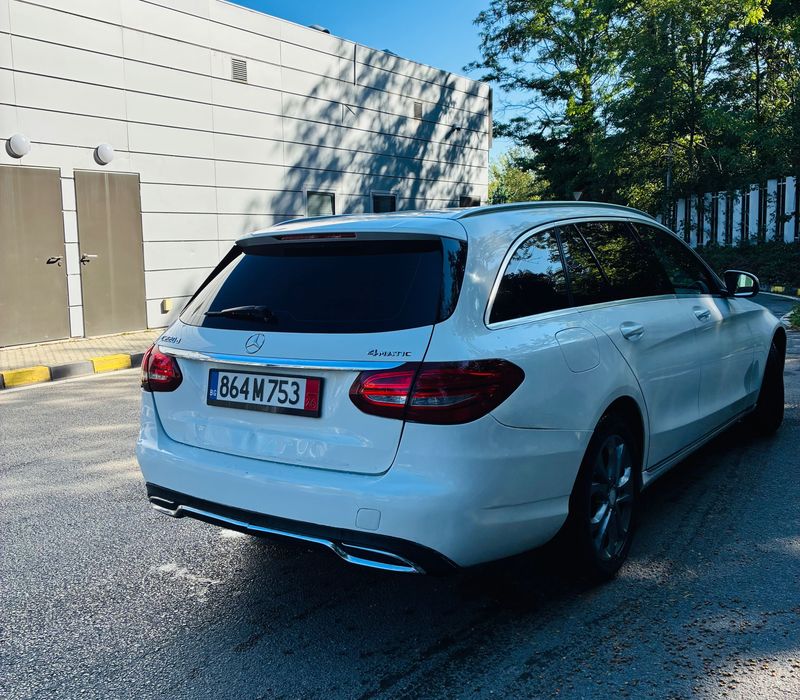 Нов Внос Mercedes C220 4matic 7G
