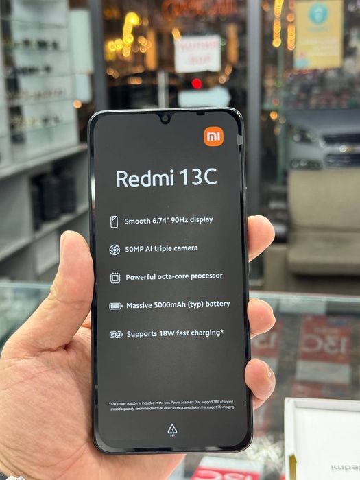 Redmi 13 c 256/8 
Kar dok yuq hamma joyi radnoy 
Obmenga iphone xs yok