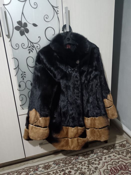Продам норковую шубу