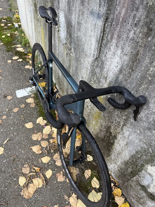 Canyon Ultimate CF SLX 8 AXS