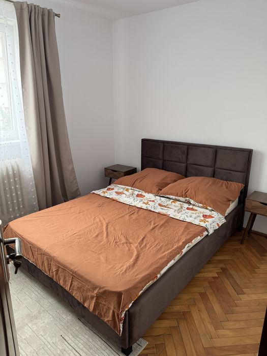 Apartament de inchiriat