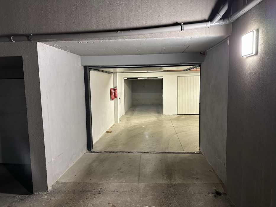 Дава се под наем Гараж / Паркомясто в София, Мусагеница - 16 кв.м за 153 € - Снимка #5