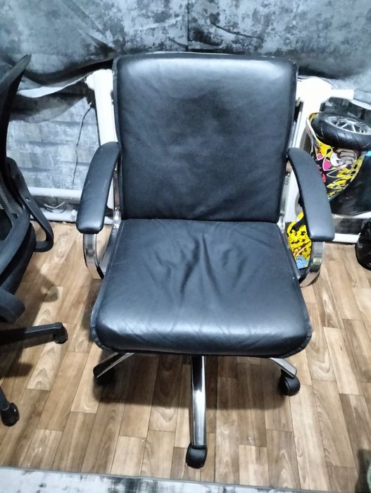 Кресло компьютерное, офисное.