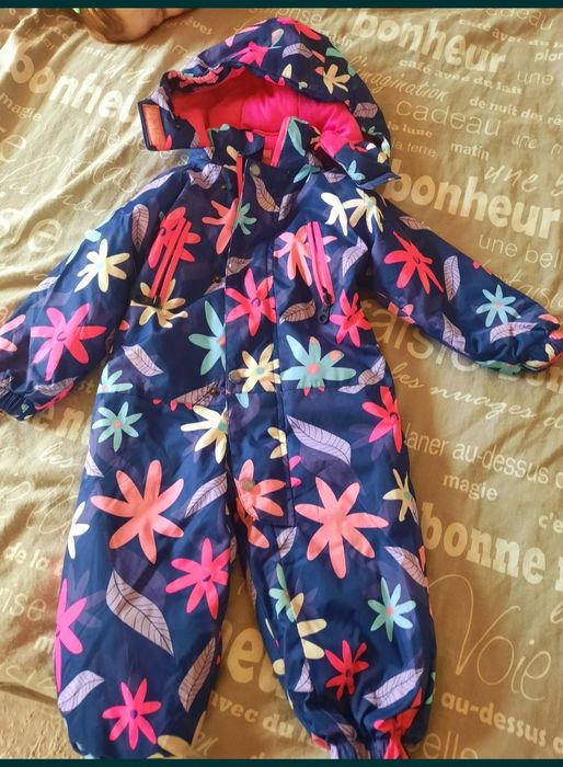 Продам детский комбинезон