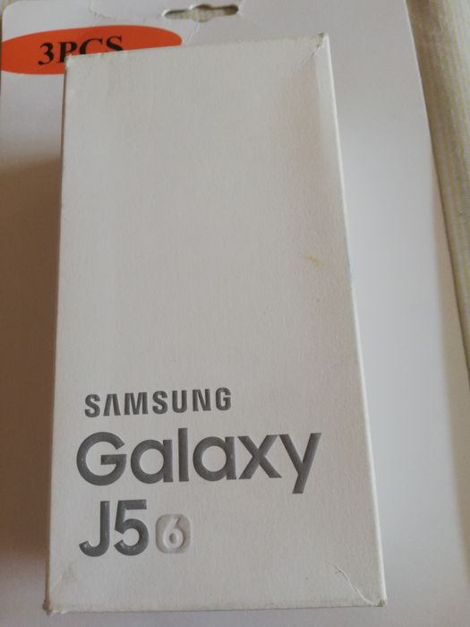 Cuti telefoane smartphone