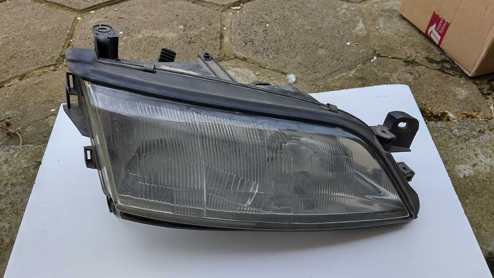 Фарове Опел Вектра В 115 к.с.