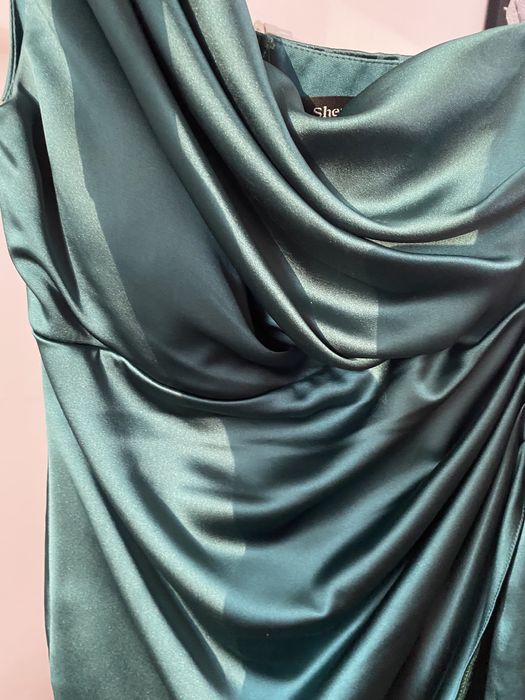 Rochie Shewava cu umărul gol, mărimea 40