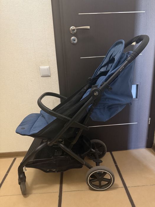 Прогулочная коляска Cybex Eezy S Plus 2