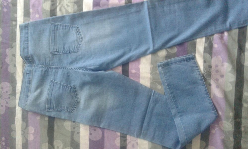 Дънки тип клин