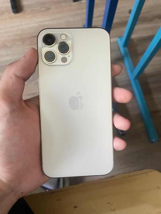 IPhone 12 pro обмен айфон 13