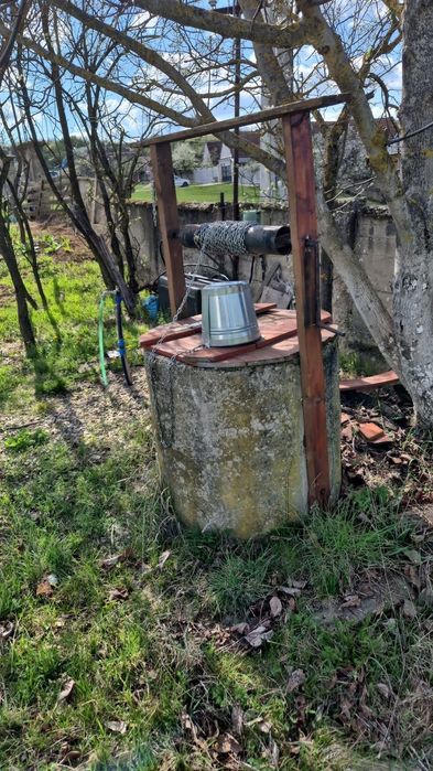 Fantanar curat adancesc fantani