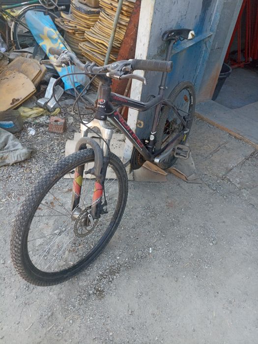 Велик Nomad крепкий