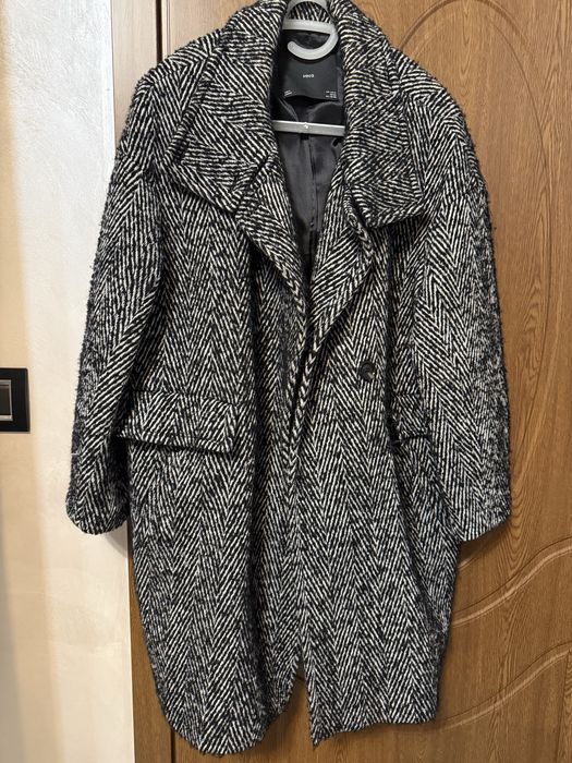 Палто Манго XS размер