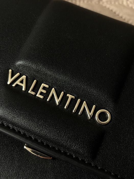 Valentino клъч.      .