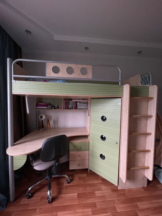 Кровать-чердак….