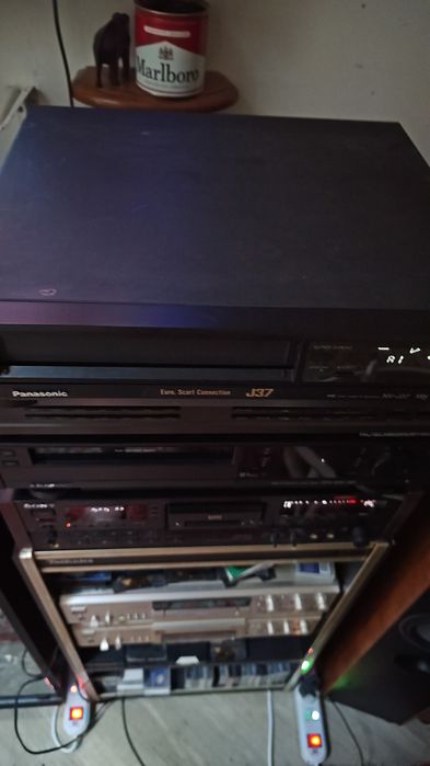 Videorecorder Panasonic J37 VHS.