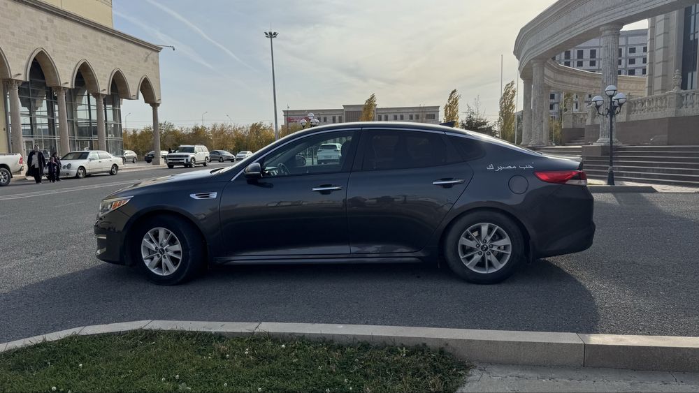 СРОЧНО продам машину