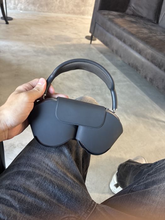 Air pods max 1 поколение