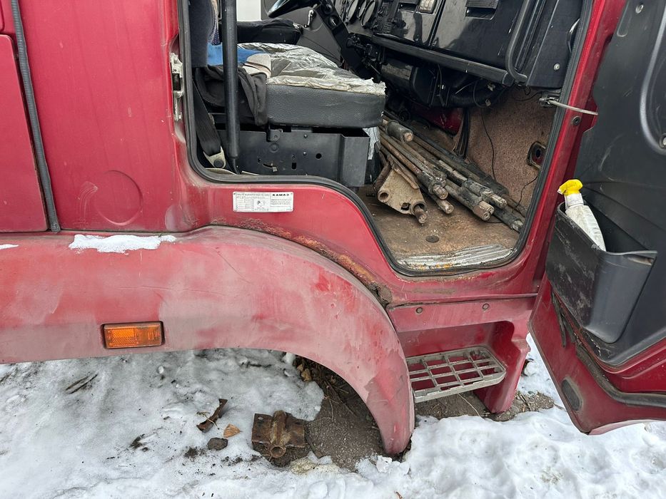 Камаз кабинка сотилади