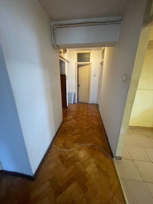 P.F. Vind ap 3 camere decomandate marasti centru