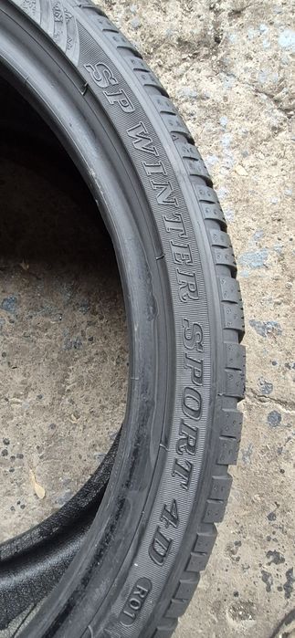 4 anvelope iarna Dunlop 285/30/21.Pretul este pe bucata.